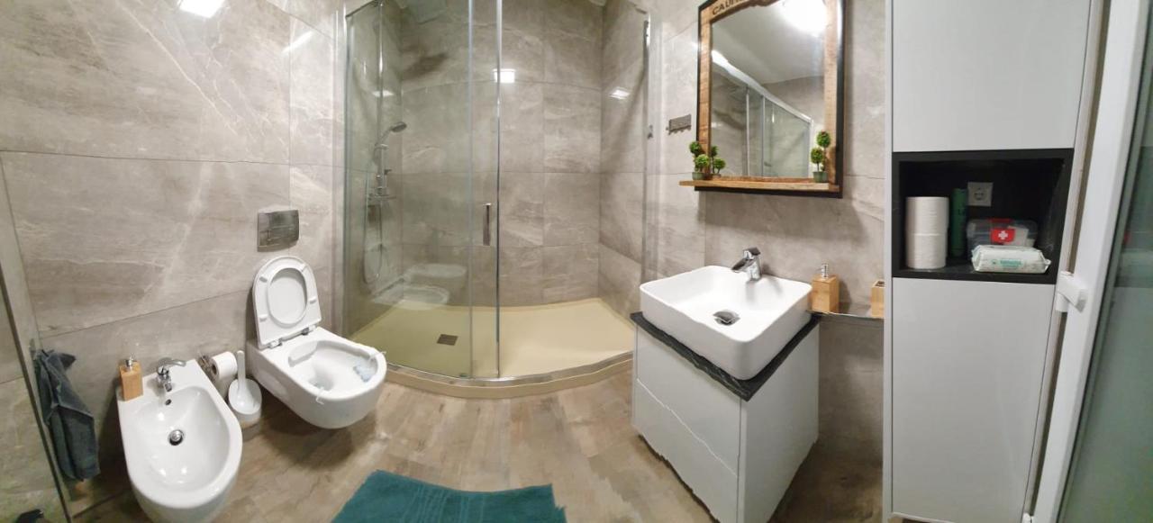 Green Apartments Oradea Extérieur photo